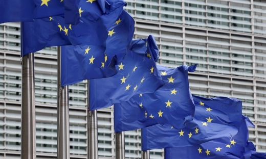 Praca w UE za 24 tys. zł miesięcznie dla każdego po studiach. Polacy mają spore szanse