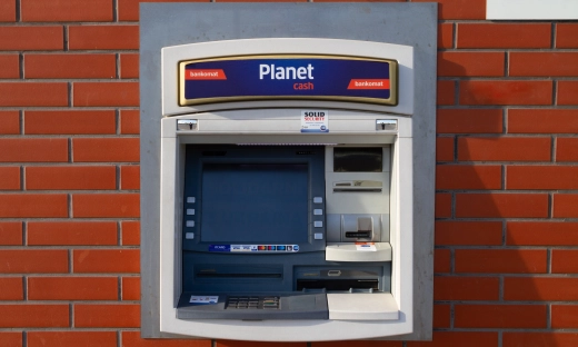 Rewolucja przy bankomatach. Od 2 marca wypłacisz nawet 4 tys. zł