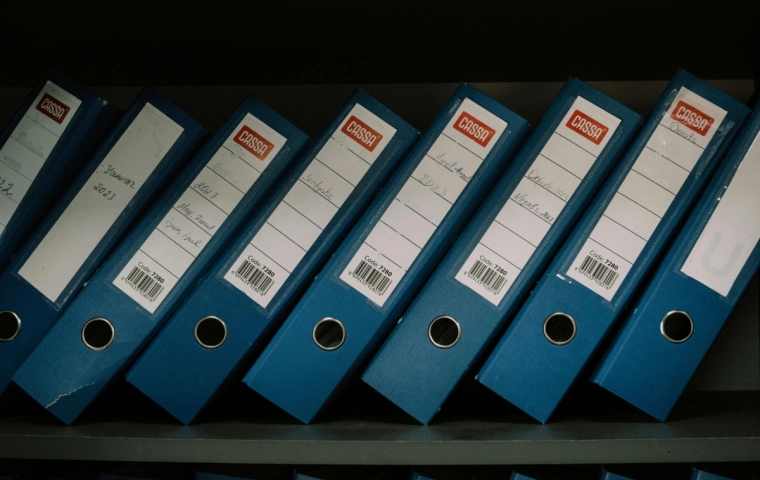 Problematyczne naliczanie stażu pracy w urzędach. Zmiany weszły bez finansowego wsparcia