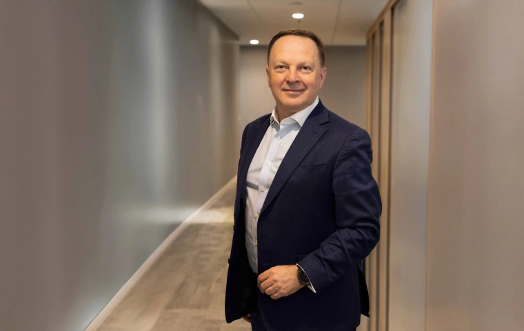 W świecie ekonomii lepiej być przy stole niż na stole [WYWIAD]