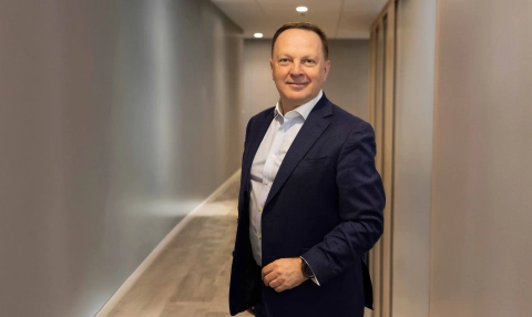 W świecie ekonomii lepiej być przy stole niż na stole [WYWIAD]