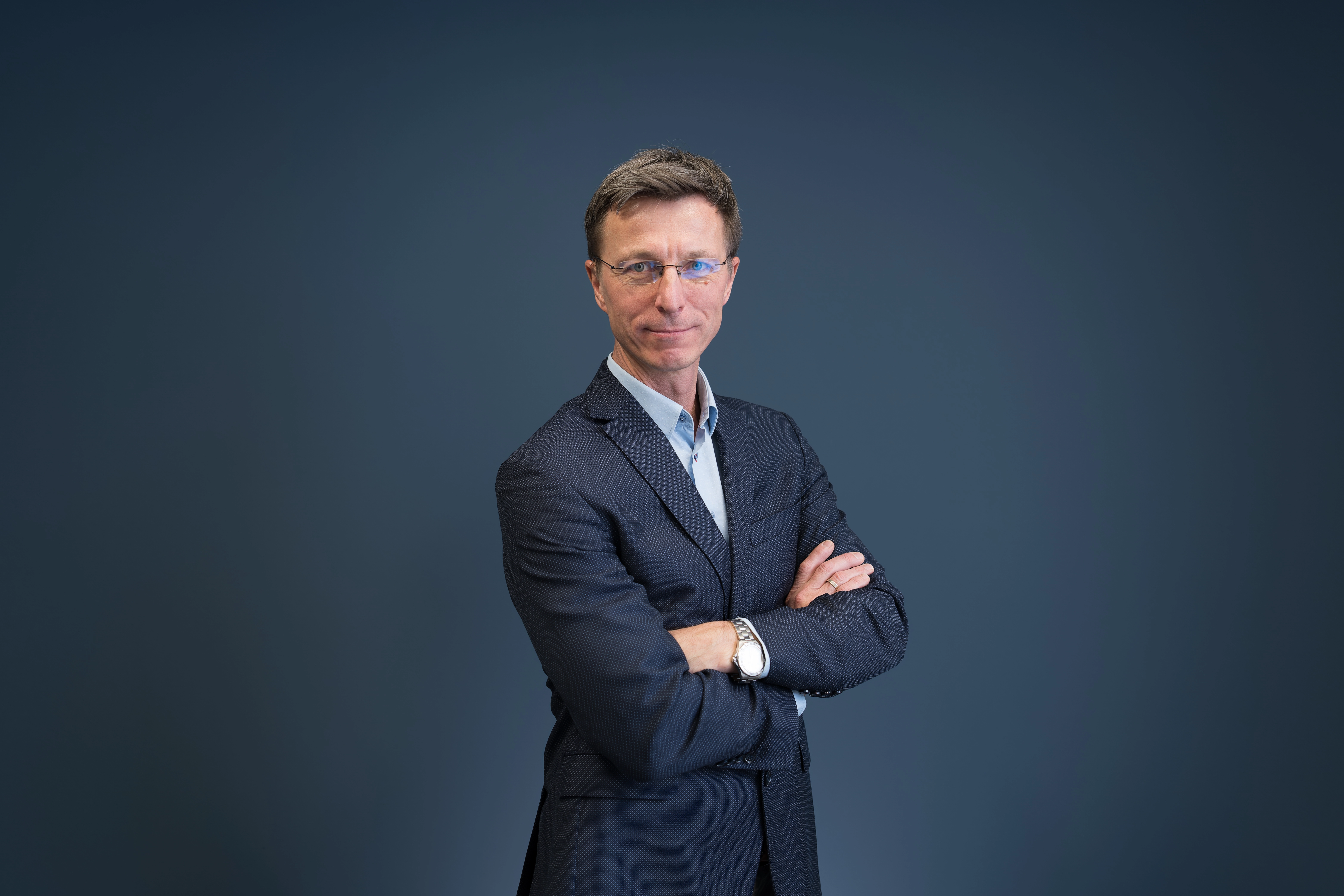 Elektromobilność może (i musi) być prosta! [WYWIAD]