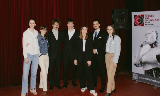 Film jako punkt wyjścia do rozmowy o przyszłości biznesu – pokazy specjalne filmu dokumentalno-fabularnego „Startup Glitch”