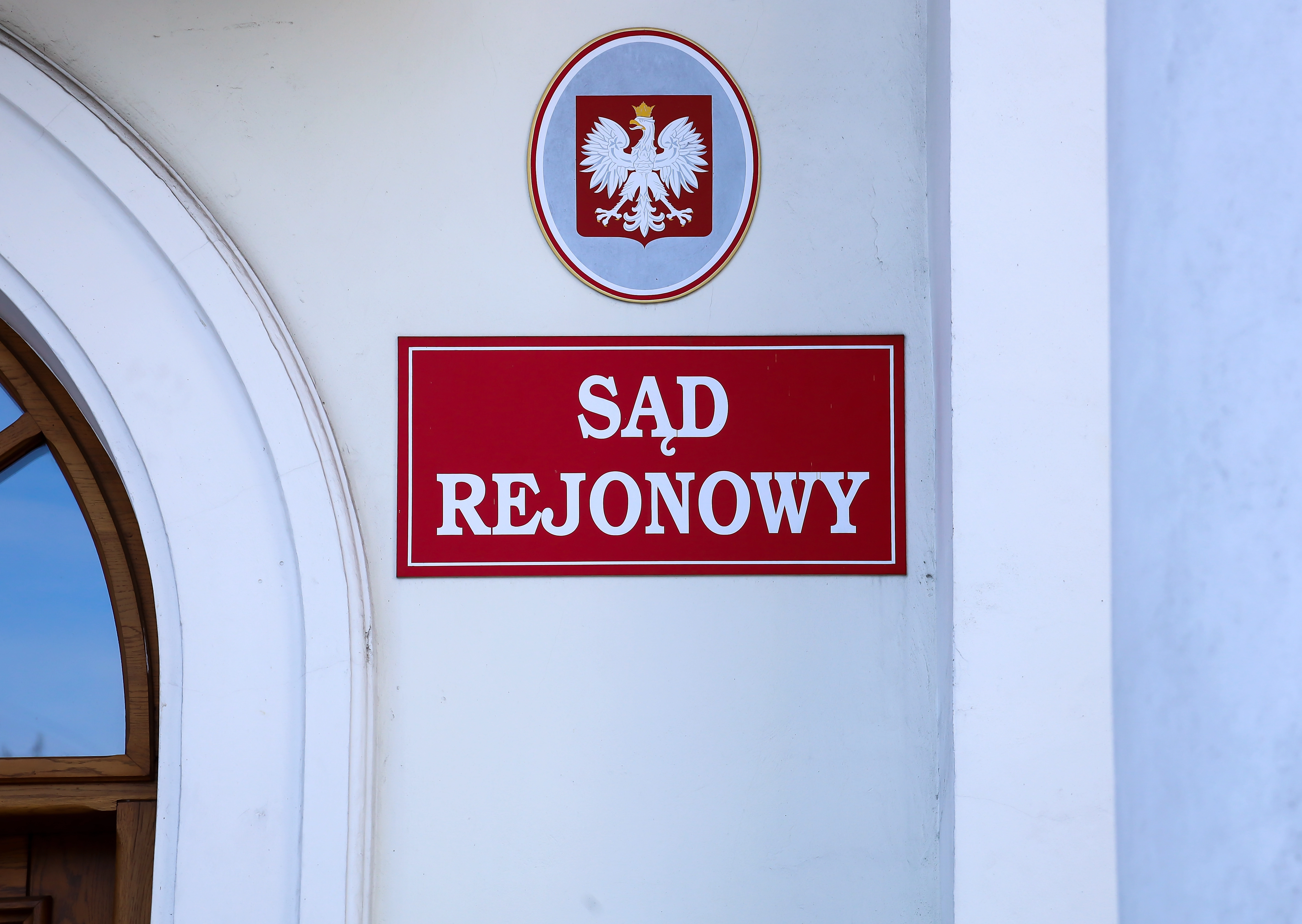 Pracodawca nie wypłaca wynagrodzenia. Co zrobić i gdzie zgłosić problem?