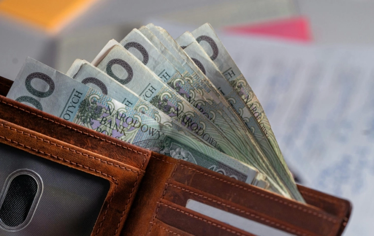 Ustawa o równości płac. Czasu na wdrożenie coraz mniej, a potencjalne kary dla pracodawców wysokie