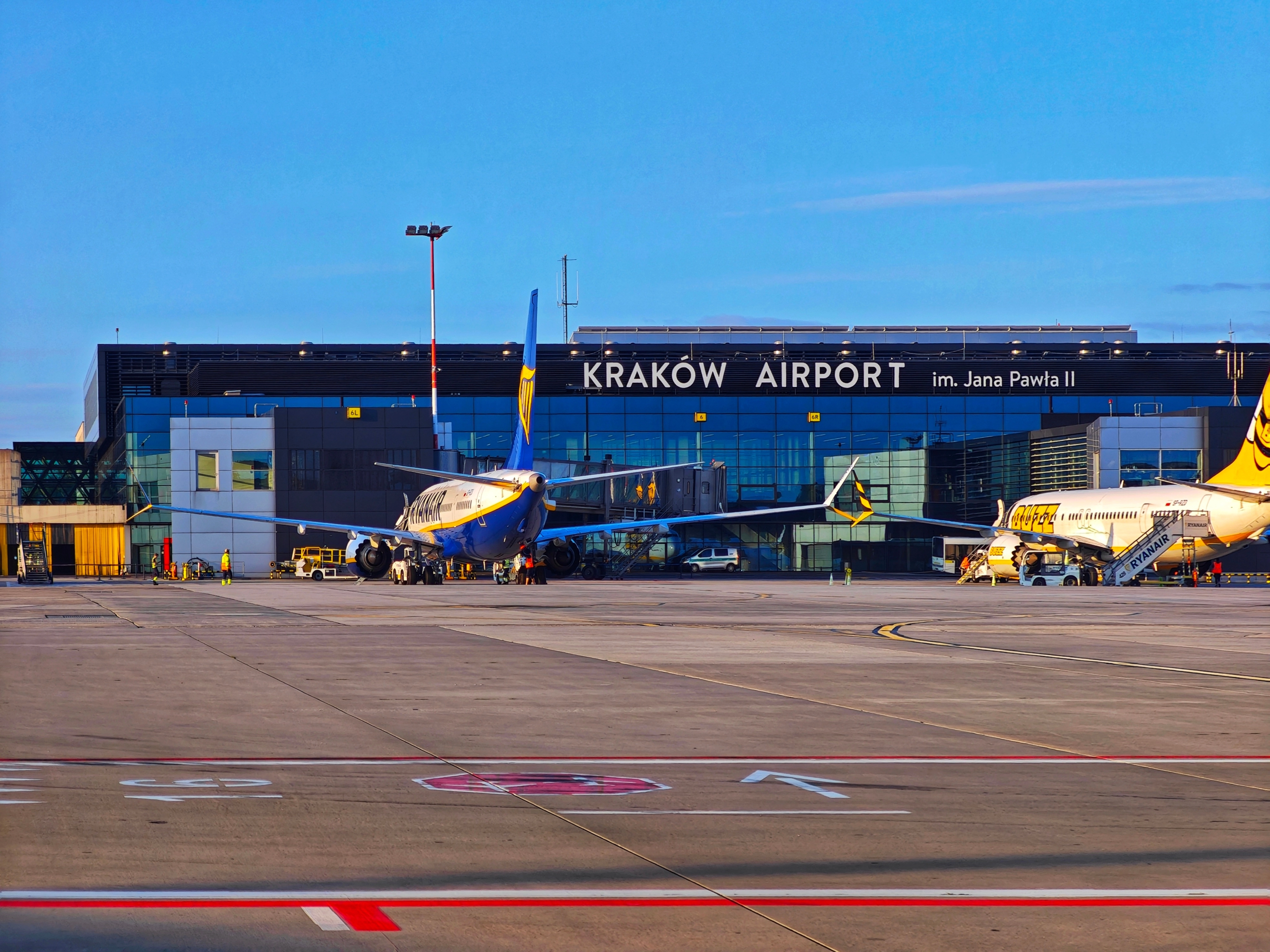 Lotnisko Kraków-Balice modernizuje system ILS. Mniej przekierowań lotów