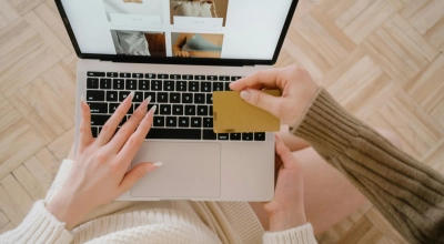 Presja zakupowa i ukryte opłaty. Raport KE o nieuczciwych praktykach sprzedawców