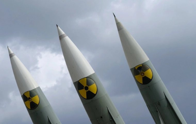 Nowy układ sił w Europie. Polska w sercu nuklearnego sojuszu i budowy handlowego imperium UE