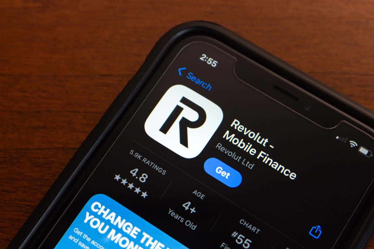 Revolut uruchamia AIR – swojego nowego asystenta AI do zarządzania finansami