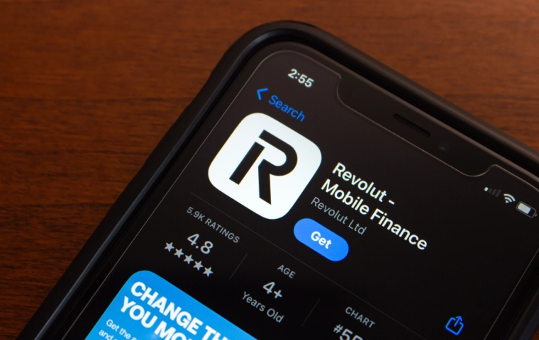 Revolut uruchamia AIR – swojego nowego asystenta AI do zarządzania finansami