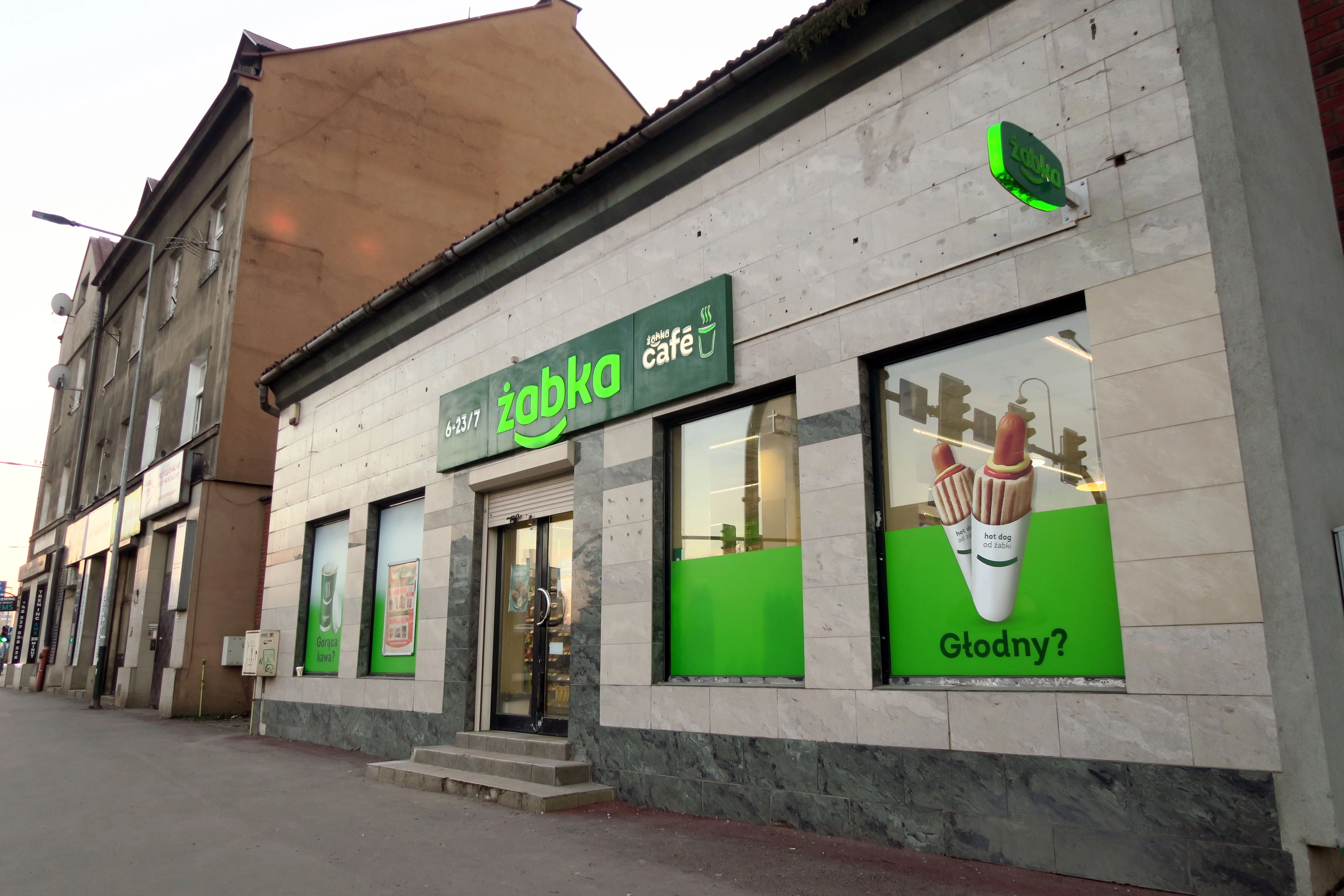 Zakupy w Żabce na kredyt. PKO Bank Polski i Żappka z nową kartą Visa