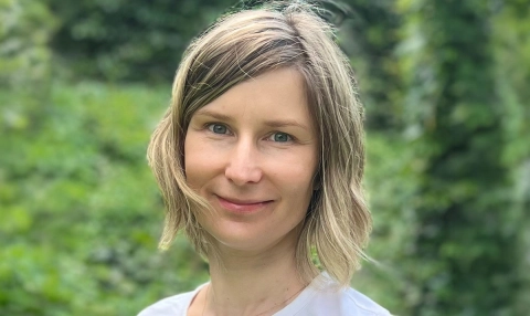 Warto rozmawiać (przez chmurę). Wywiad z Izabelą Matusik-Barej