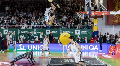 UNIQA rozszerza współpracę z Legią Kosz