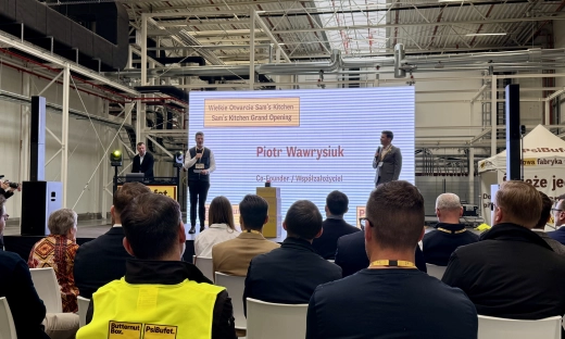 PsiBufet otwiera w Zabrzu największą w Europie fabrykę świeżego jedzenia dla psów