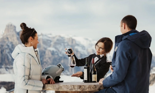 Zwinne. Redakcyjny sommelier poleca dobre wino. Jak polskie winnice prezentują się na tle winiarskich krajów?