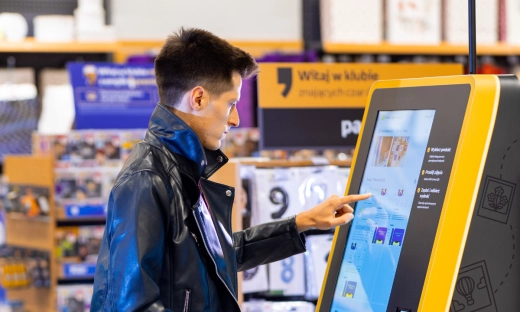 Zdjęcia i dokumenty z telefonu w 3 minuty. Empik stawia na Foto Kioski w całej Polsce