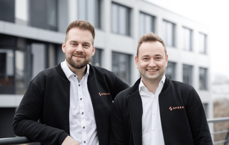 30 mln dolarów na przemysłowe AI. Salesforce i OTB Ventures stawiają na SPREAD AI