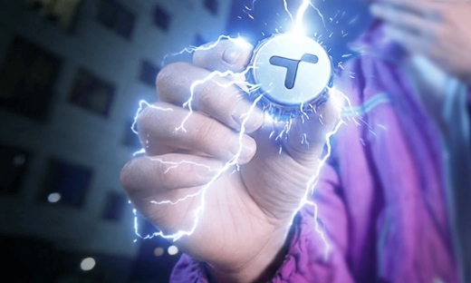 Żabka chce jeszcze mocniej łączyć świat cyfrowy z zakupami. Czym jest Triki?