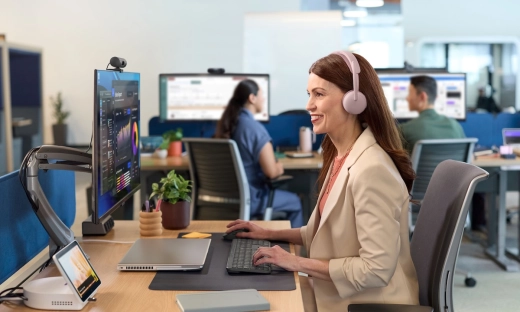 Słuchawki, których zapominam ściągać. Test Logitech Zone Wireless 2 ES for Business