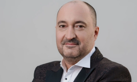 AI produkuje jedynie wytwory pozbawione oryginalnego przeżycia. Wywiad z Miłoszem Bembinowem