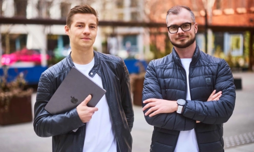 Amerykanie nie chcą, by AI myślało za nich. Czego polski ZYNT nauczył się na najtrudniejszym rynku świata?