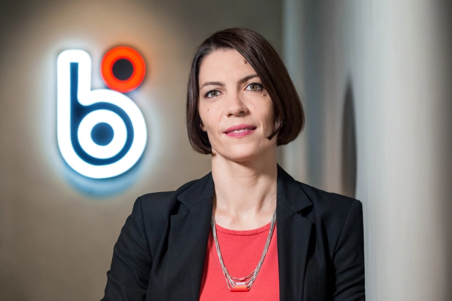 blik kobieta dyrektorka