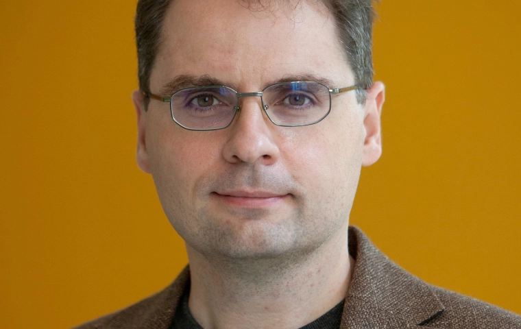 Polski profesor MIT opuszcza OpenAI. Zapowiada nowy projekt wokół AI i gospodarki