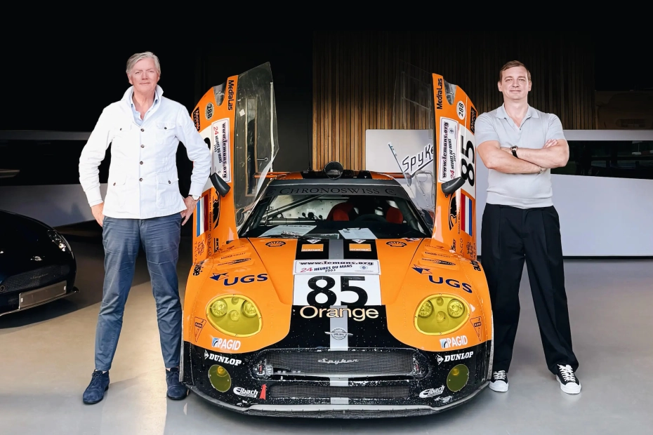 Victor Muller, CEO Sypker i Volodymyr Nosov, CEO WhiteBIT