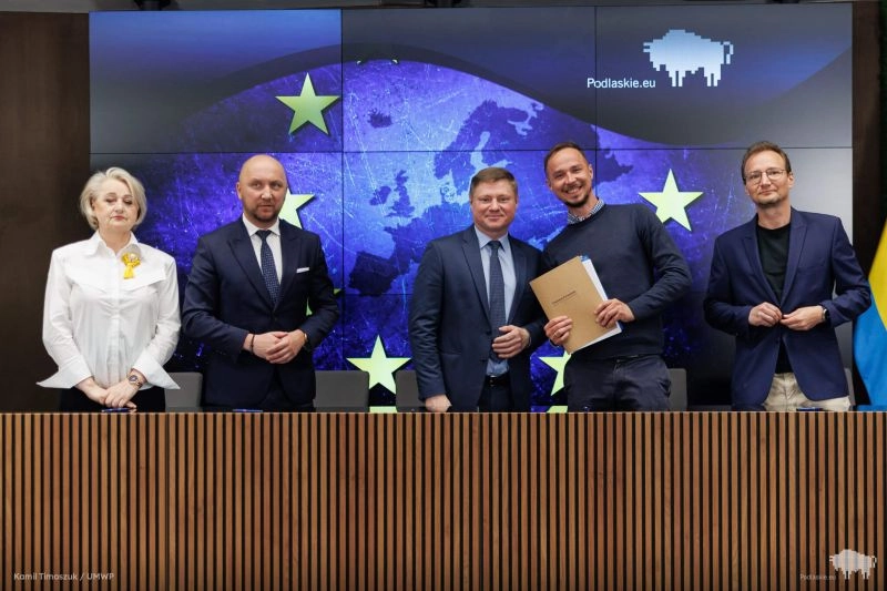 PhotoAid otrzymał prawie 4 mln zł dotacji dla innowatorów. Startup rozwinie systemy AI do analizy zdjęć biometrycznych