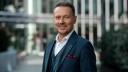 AI nie wdraża się jednym przyciskiem. Dariusz Piotrowski o skutecznych wdrożeniach sztucznej inteligencji