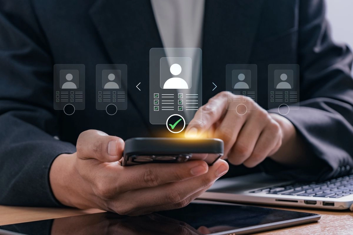 CrawlJobs wchodzi do JOBS.PL jako strategiczny inwestor technologiczny. Start nowej wersji planowany na koniec sierpnia
