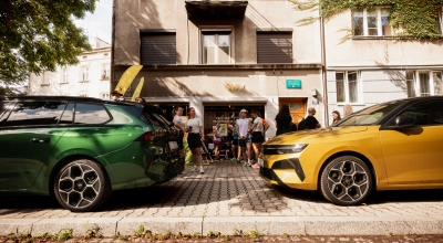 Biznesowy sprint z nowym Oplem Astrą. Relacja z wyjątkowego wydarzenia Astra Morning Run Club