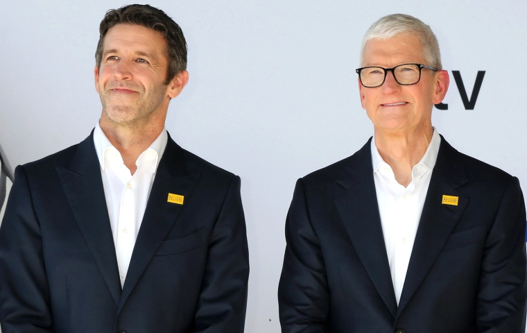 Nowy szef Apple może zarobić 218 mln zł rocznie. Ale to zaledwie początek