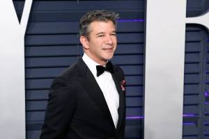 Uber pozbył się go po serii skandali. Dziewięć lat później finansuje jego nową firmę