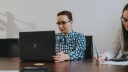 Druga para oczu kosztuje mniej, niż jeden błąd. Dlaczego rośnie znaczenie zewnętrznego nadzoru księgowego?