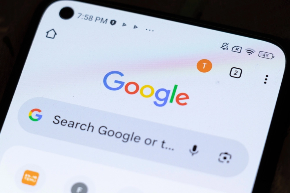 Polskie gazety i portale tracą pieniądze, a Google nie mówi, ile na nich zarabia. Są zarzuty UOKiK