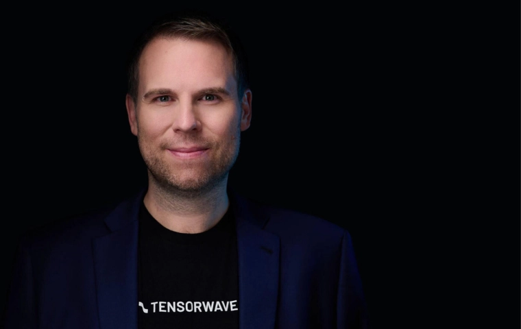 Piotr Tomasik buduje imperium AI w Las Vegas. Jego startup jest wart 1,55 mld dolarów