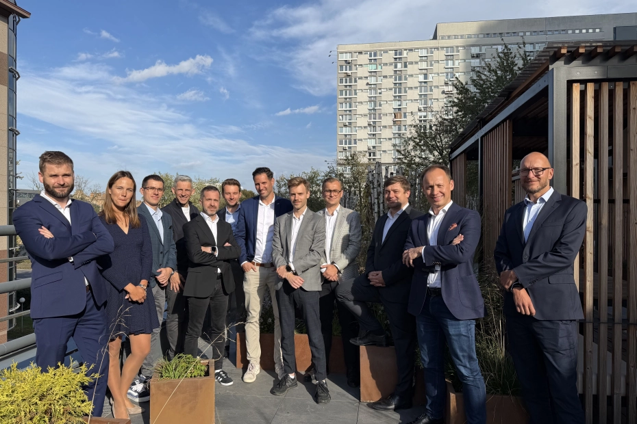 Momentum Capital Partners i KP Labs