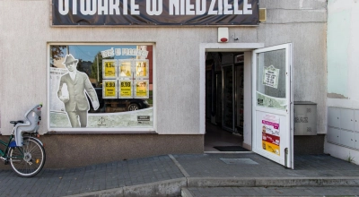Nie trzeba wydawać fortuny na automat. Tak mały sklep może obsługiwać kaucje