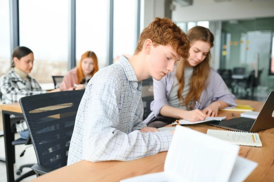Student może zarobić ponad 43 tys. zł bez zakładania firmy. Jest jeden warunek
