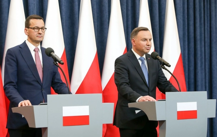 Rząd zaprezentował pakiet pomocy dla polskich firm