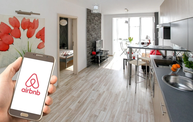 Airbnb ogranicza wynajem mieszkań. Prawnicy: To dyskryminacja!