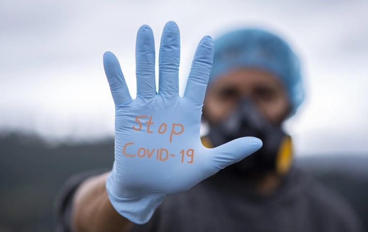 Tylko niespełna 40 proc. Polaków chce się zaszczepić przeciwko koronawirusowi