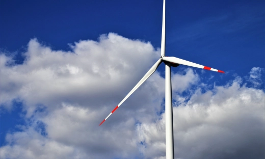 Światowy lider energetyki wiatrowej kupuje farmy wiatrowe w Polsce
