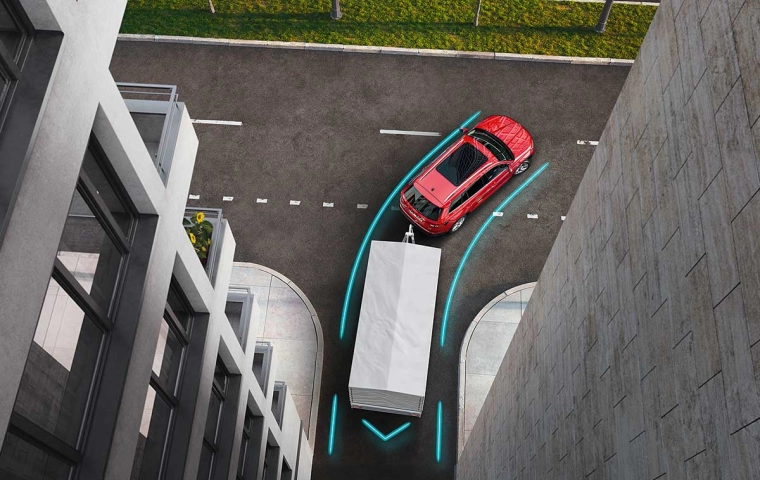 Samochody coraz bardziej autonomiczne. Jak technologie ratują życie kierowców?