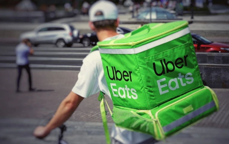 Uber Eats. Wielkie budżety i świetny marketing, a ciągle na stracie