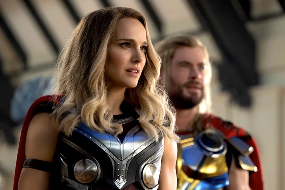 Natalie Portman i Chris Hemsworth w "Thor: Love an